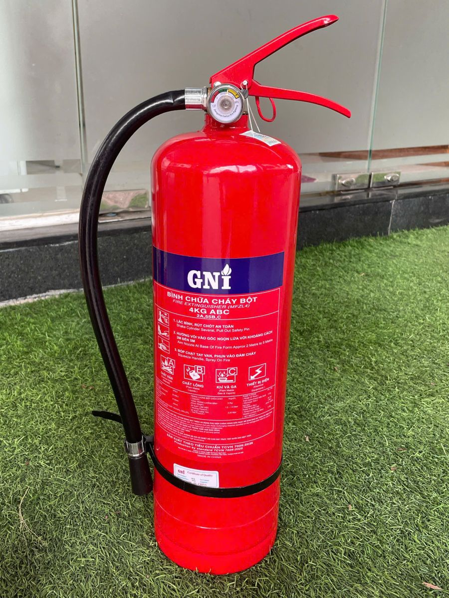 Bình chữa cháy bột ABC 4kg GNI
